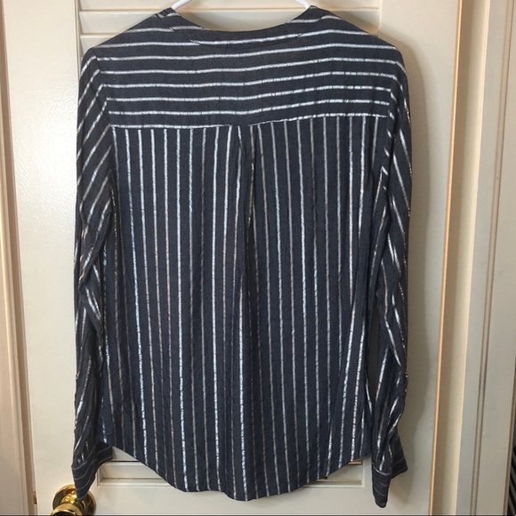 Express Top - Picture 3 of 3